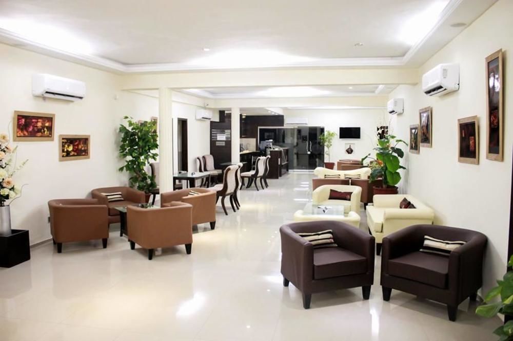 Hotel Grand Enclave Lahore Esterno foto